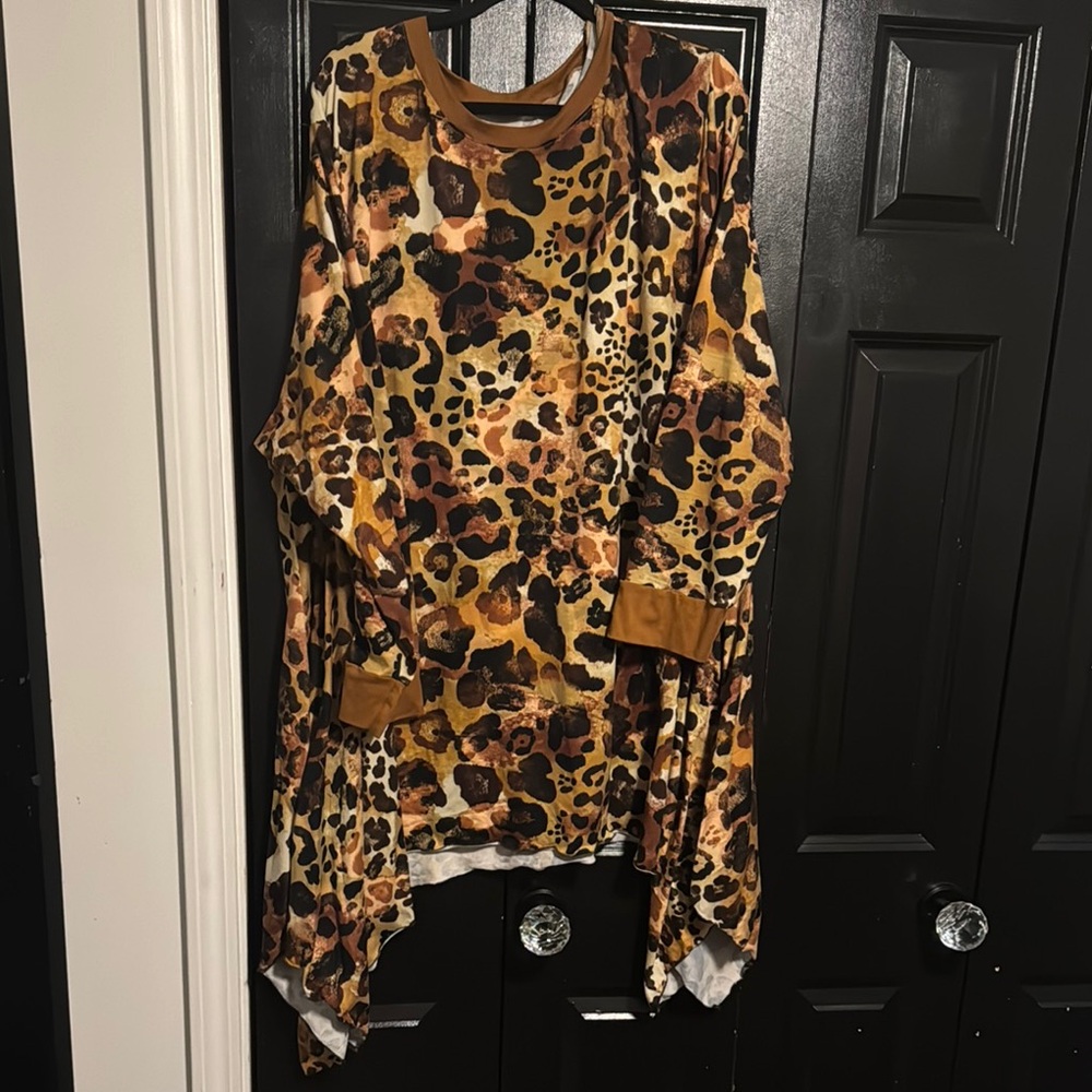 Leopard Print Tunic Top
